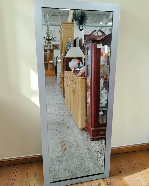ESPEJO VESTIDOR