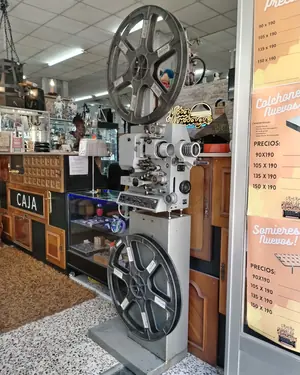 Proyector de Cine Clásico Marín Mp-30 (3 - miniatura 1