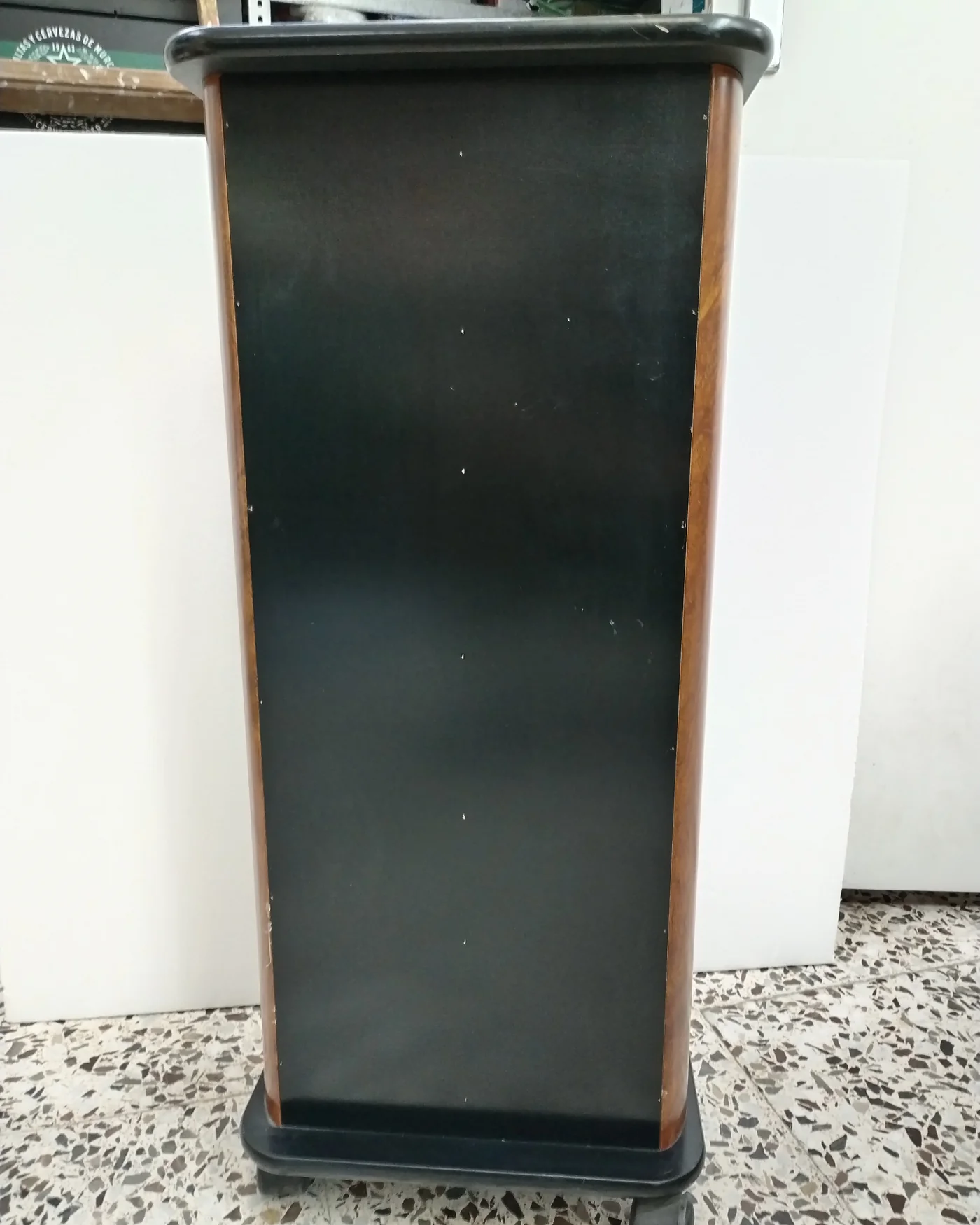 mueble giratorio de madera para cds - imagen 4