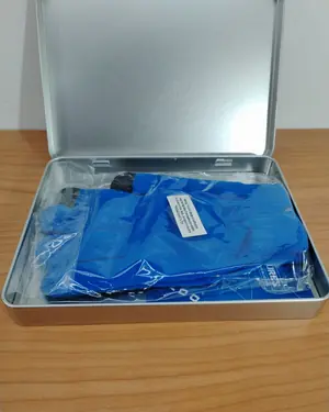 Guantes de lana Ford 'Futures' en caja metálica - miniatura 4