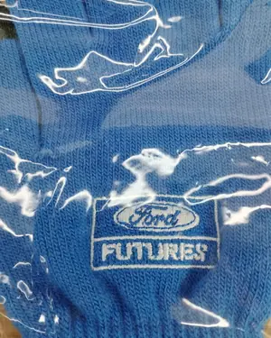 Guantes de lana Ford 'Futures' en caja metálica - miniatura 5