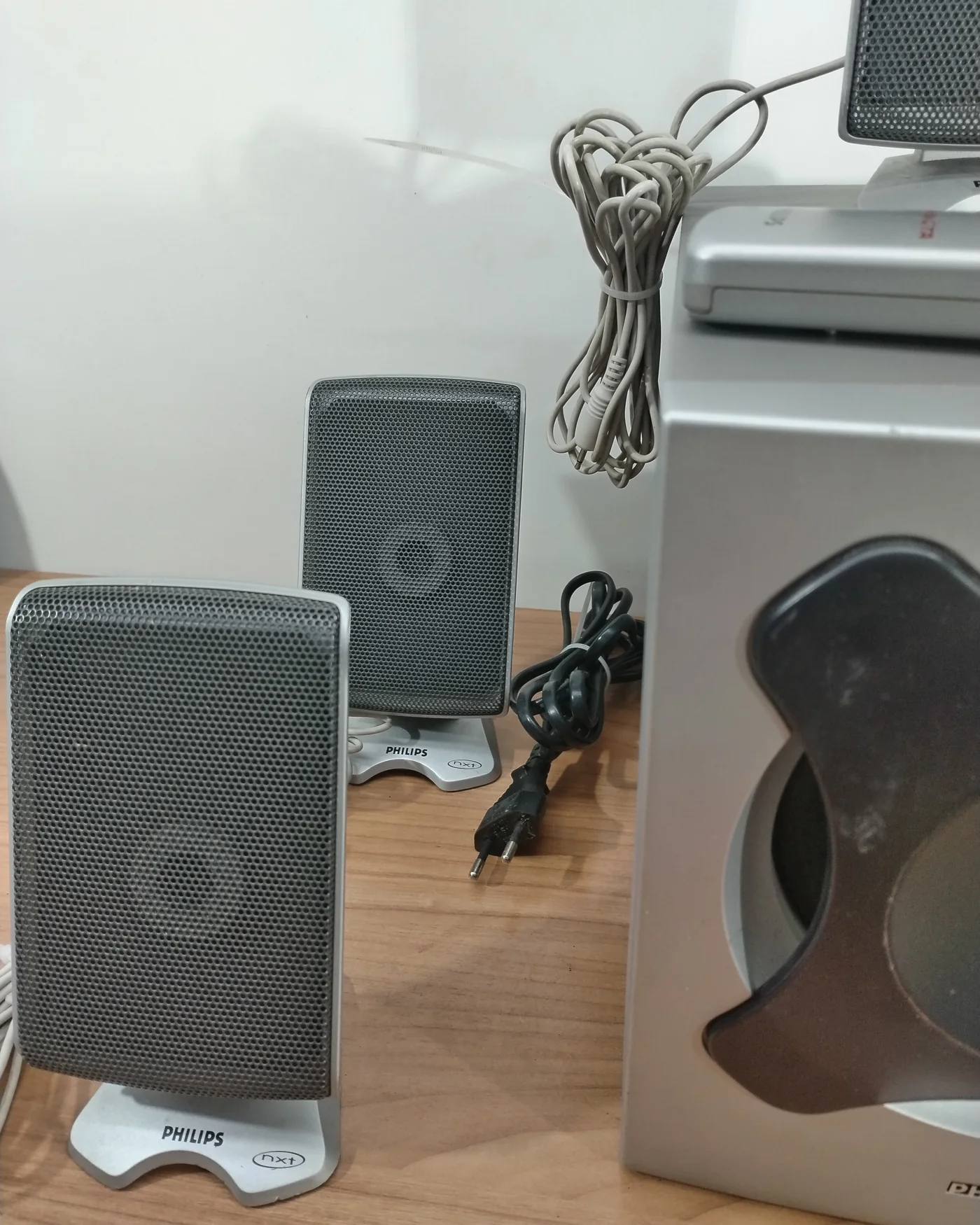 Sistema de cine en casa philips con tecnología nxt - imagen 4