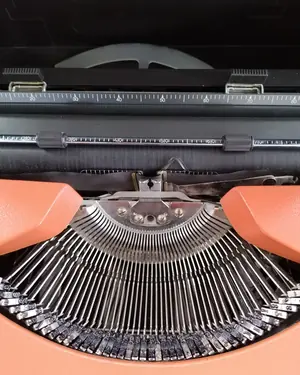 Máquina de escribir Underwood 19 - miniatura 3