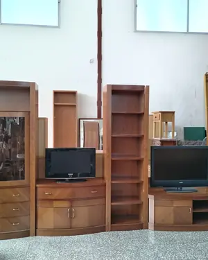 Mueble de Salón en Madera Maciza - miniatura 1