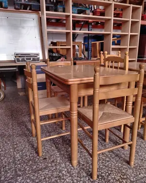 Conjunto Mesa y 3 Sillas de Cocina - miniatura 1