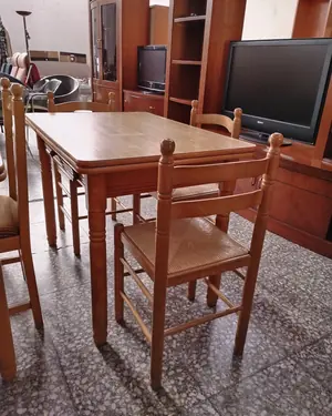Conjunto Mesa y 3 Sillas de Cocina - miniatura 3