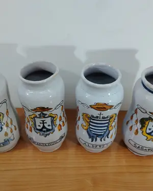Lote 4 BOTES CERAMICA TALAVERA - miniatura 2