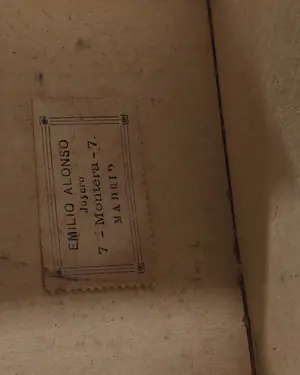 Antiguo reloj de pared de madera pintada con paisaje - miniatura 4