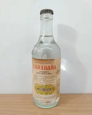 Antigua botella de agua de Carabaña - miniatura 1