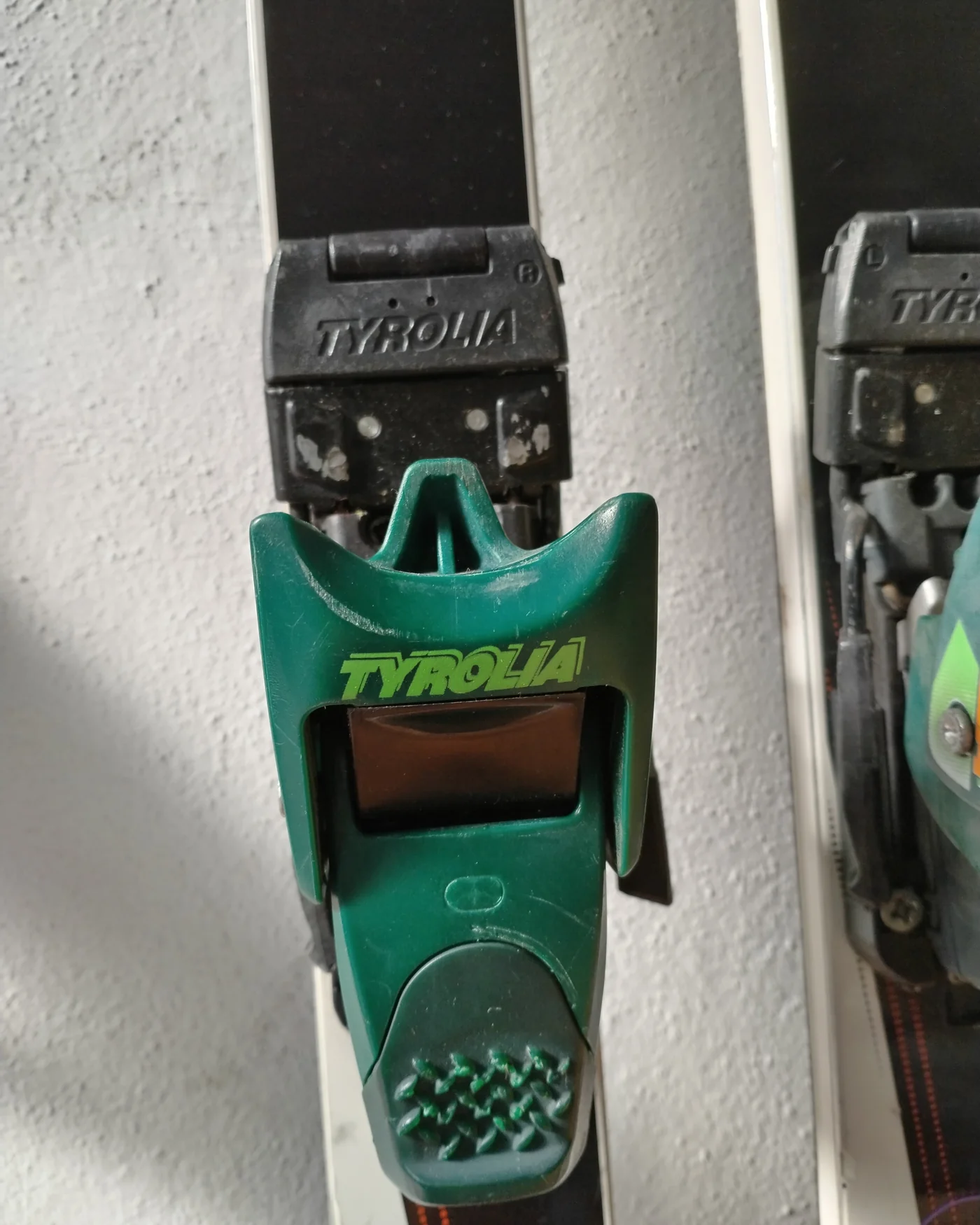 ESQUIS ROSSIGNOL - imagen 4