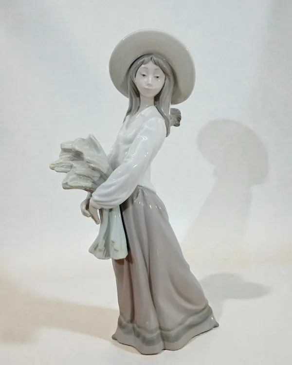 Figura de Cerámica Mujer Espigadora