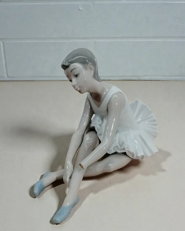 Bailarina de Porcelana Nao