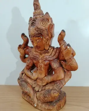 Escultura balinesa de escayola - miniatura 5