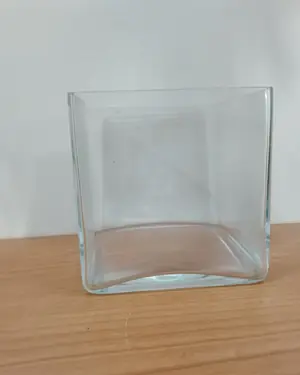 Florero cuadrado de cristal - miniatura 2