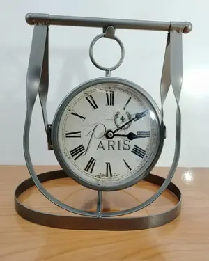Reloj de mesa gris estilo parisino - miniatura 1