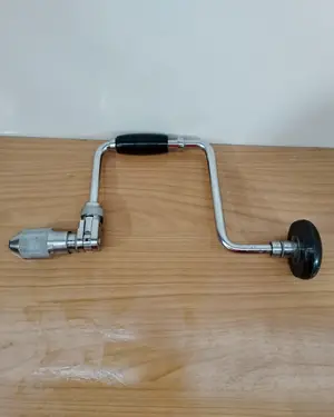 Taladro manual vintage - miniatura 1