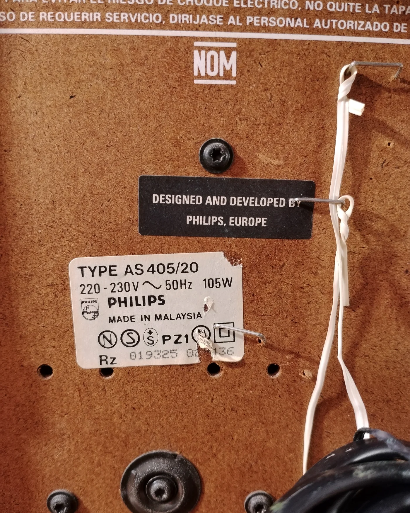 Sistema de sonido estéreo Philips AS405 con tocadiscos, reproductor de CD y doble casetera - imagen 6