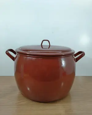 Olla esmaltada vintage con tapa y asas - miniatura 1
