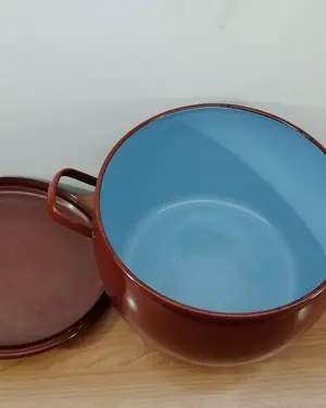 Olla esmaltada marrón vintage - miniatura 2