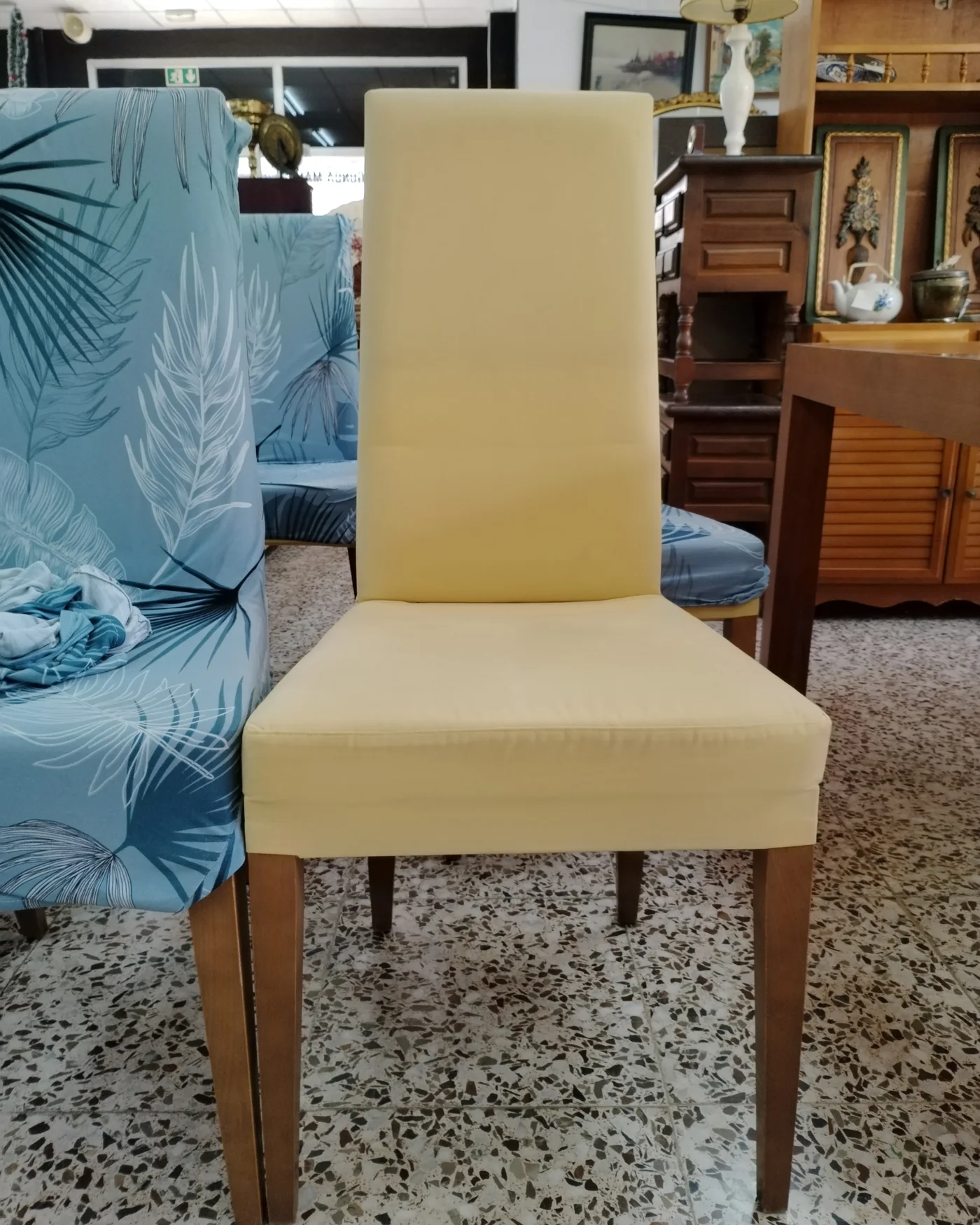 Conjunto de 6 sillas de comedor con fundas - imagen 2