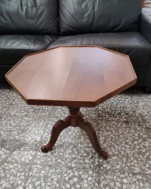 Mesa auxiliar octagonal de madera maciza - miniatura 3