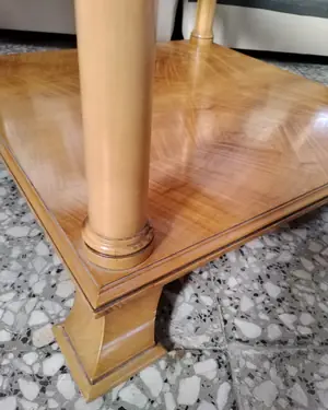 Mesa auxiliar de madera con cristal - miniatura 4