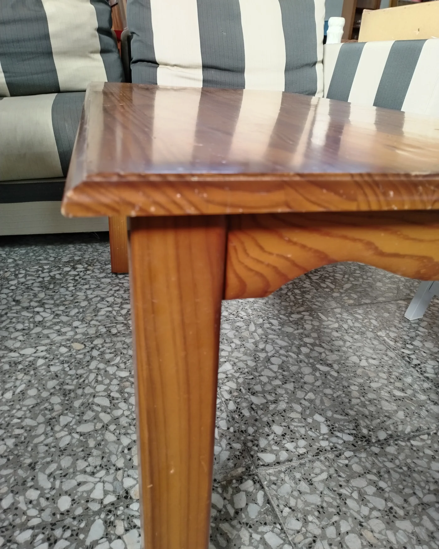 Mesa de centro de pino - imagen 5