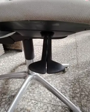 Silla de oficina ergonomica - miniatura 5