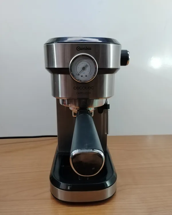 Cafetera Cecotec Cafelizzia 790 Steel Pr