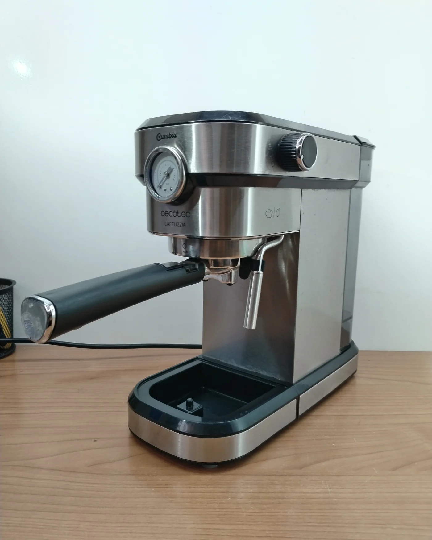 Cafetera Cecotec Cafelizzia 790 Steel Pr - imagen 4