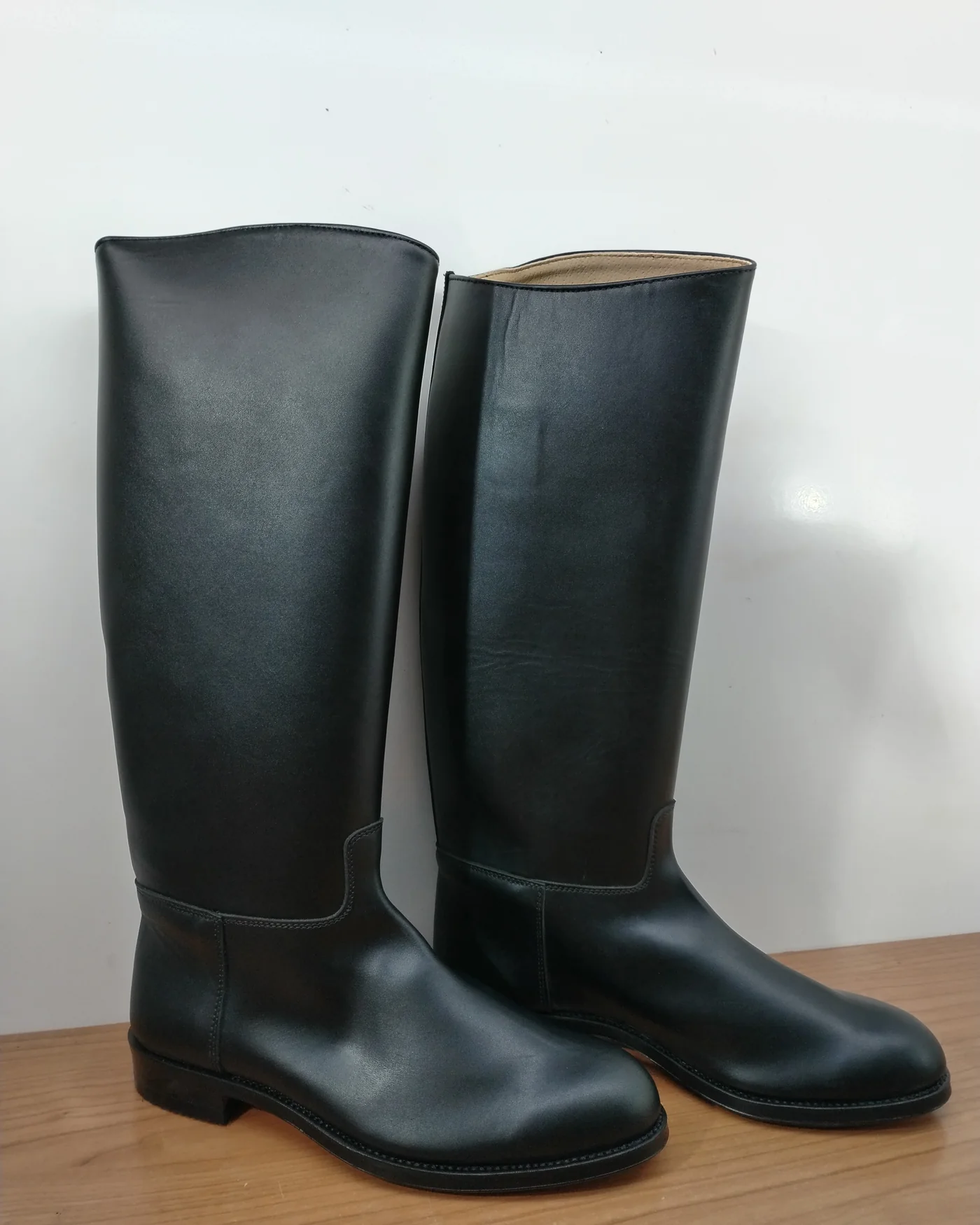 BOTAS DE EQUITACION CUERO TALLA 43 - imagen 1