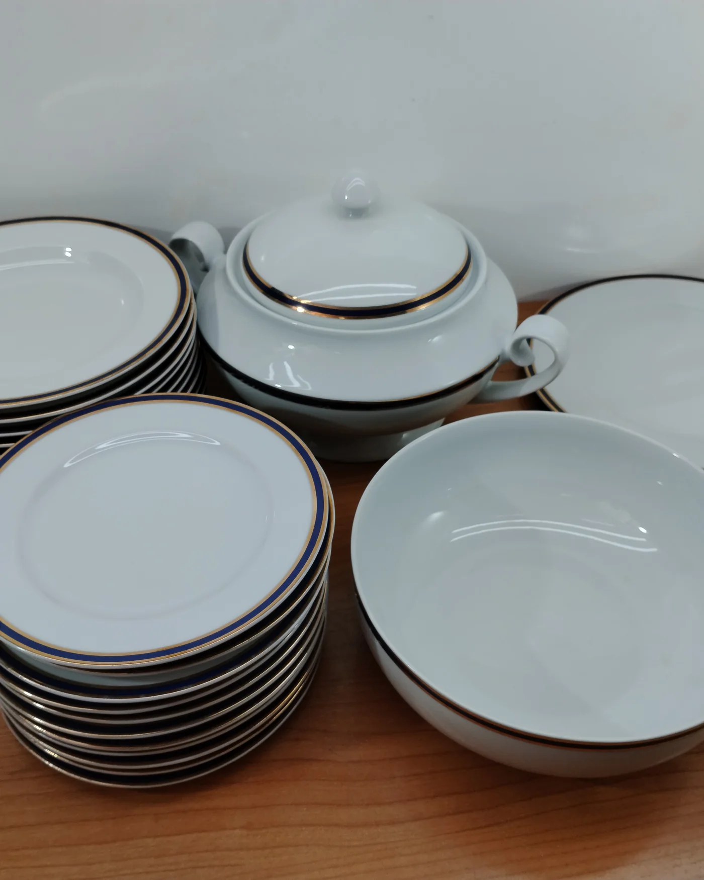 VAJILLA DE 26 PIEZAS MARCA KUTAHYA - imagen 2