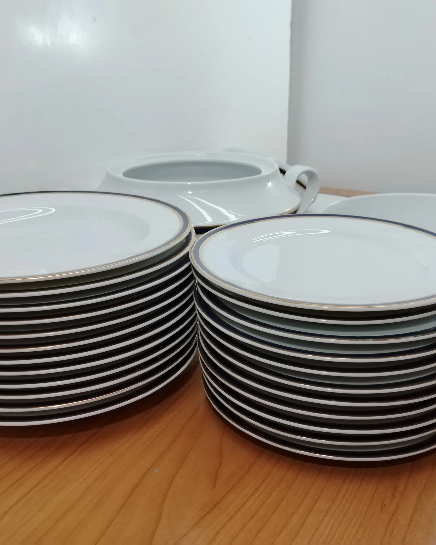 VAJILLA DE 26 PIEZAS MARCA KUTAHYA - imagen 4