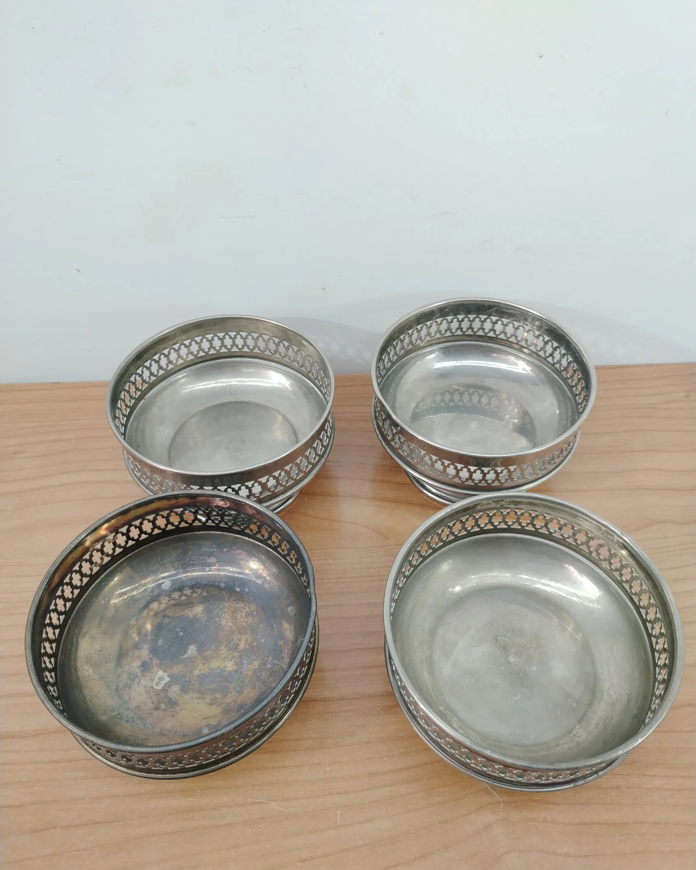 JUEGO DE 4 BOMBONERAS - imagen 2
