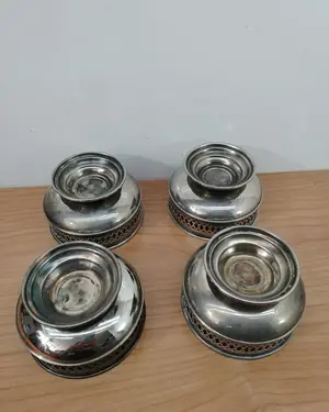 JUEGO DE 4 BOMBONERAS - miniatura 4