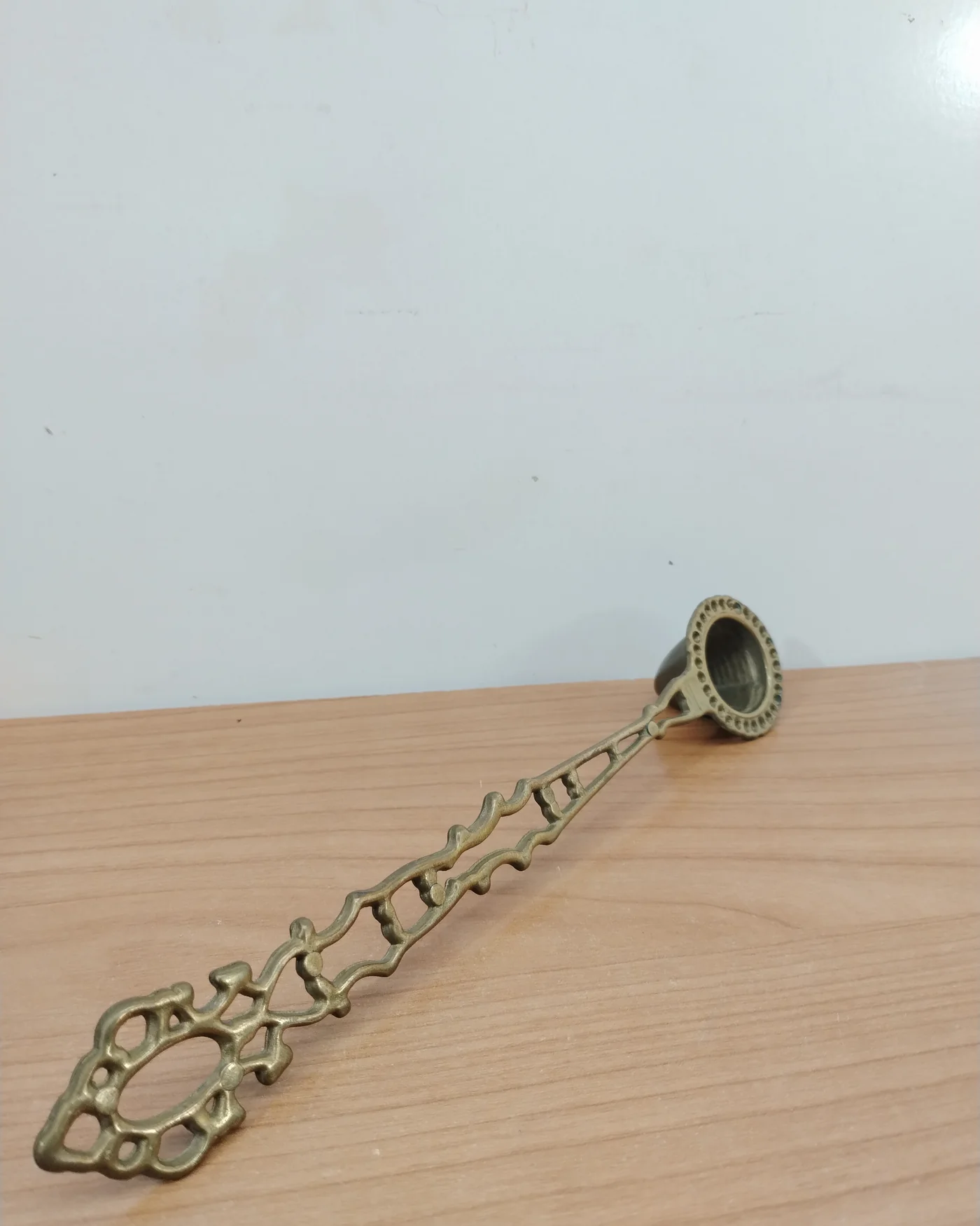 APAGAVELAS DE BRONCE - imagen 1
