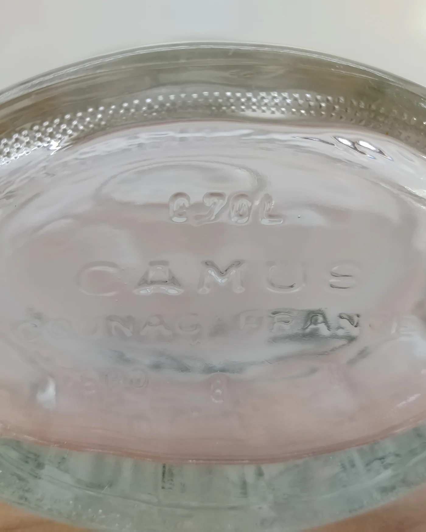 Botella vacía de coñac Camus Extra con tapón de cristal - imagen 4