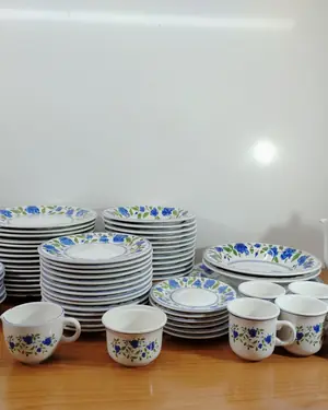 Set de platos de porcelana Quadrifoglio - miniatura 2