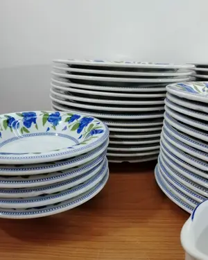 Set de platos de porcelana Quadrifoglio - miniatura 4
