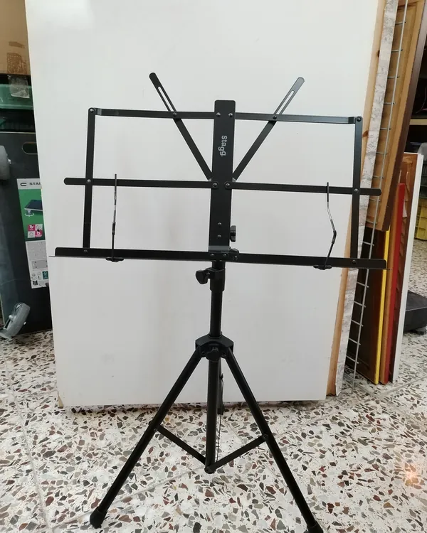 Trípode para Partituras Stagg