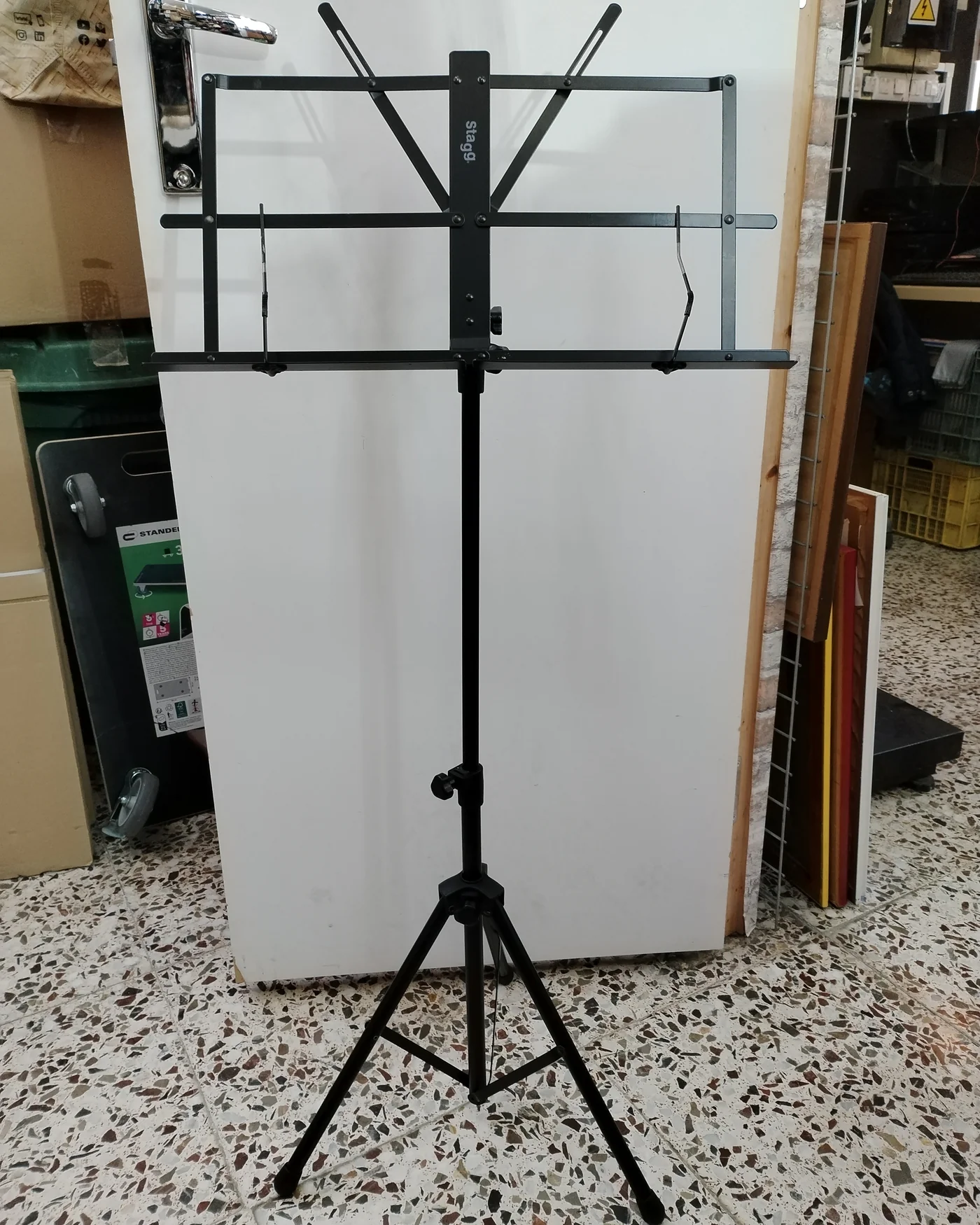 Trípode para partituras Stagg - imagen 4