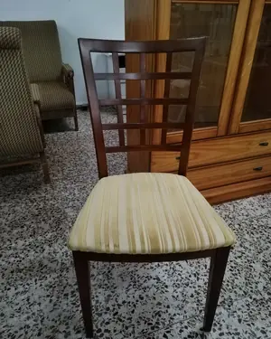 Conjunto de mesa redonda extensible y 4 sillas de madera - miniatura 4