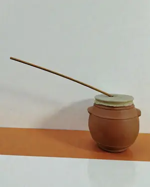 Zambomba de cerámica tradicional con parche de piel - miniatura 1
