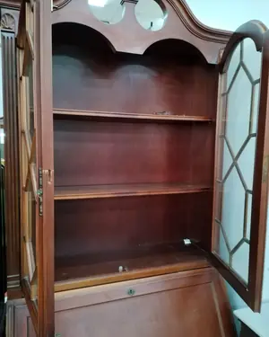 Escritorio secreter de caoba con vitrina - miniatura 6