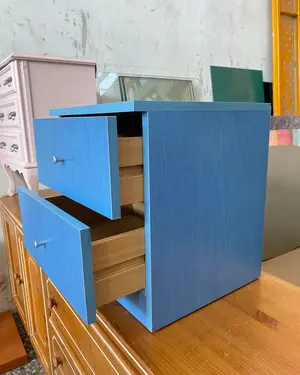 mesita de noche azul - miniatura 4