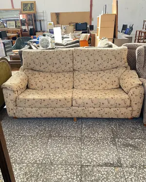 SOFA DE dos plazas - miniatura 1