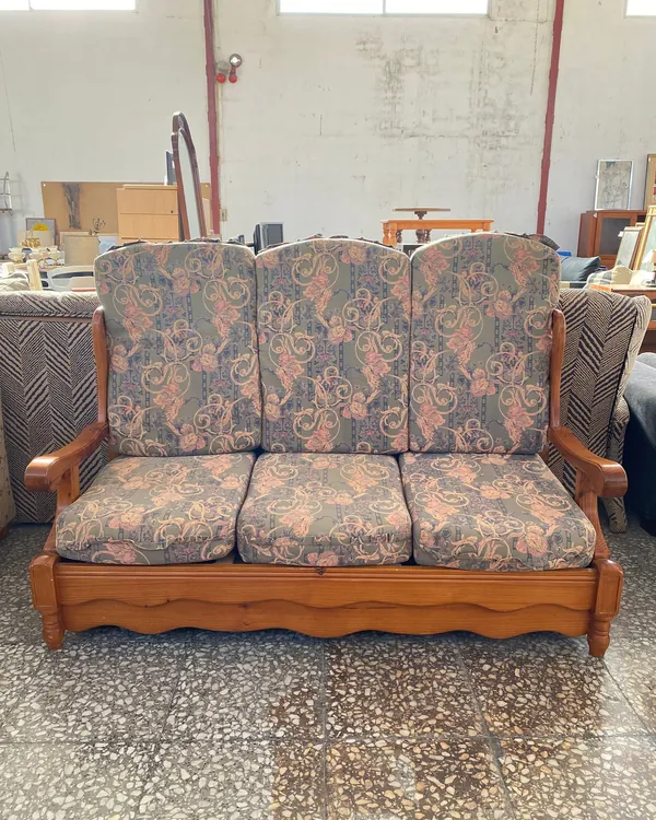 Sofá de 3 plazas de madera de pino