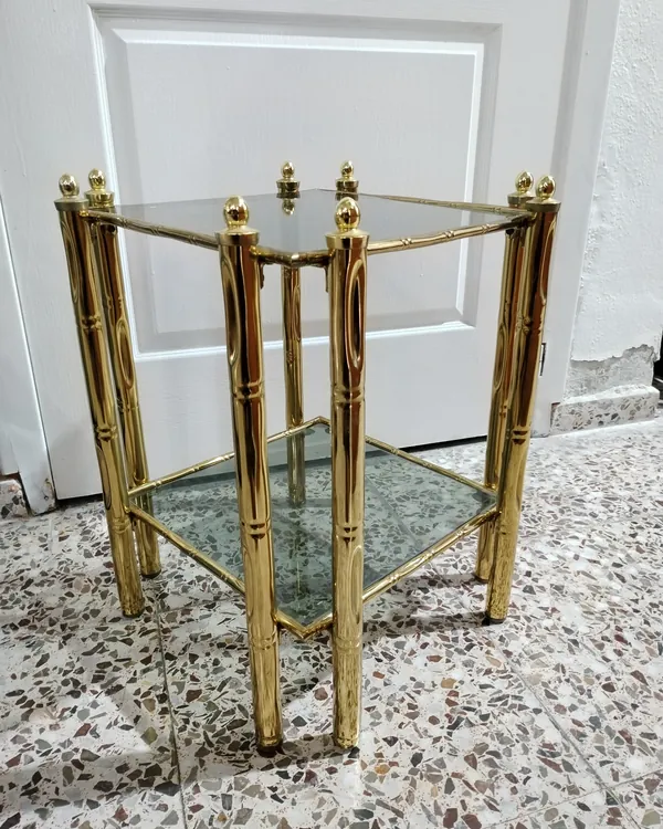 MESA AUXILIAR DE ESTILO SALODE ESTILO HOLLYWOOD REGENC