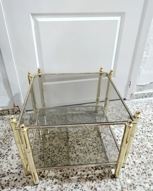 MESA AUXILIAR BAJA ESTILO SALOBAJA ESTILO HOLLYWOOD REGE