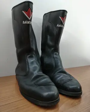 BOTAS DE MOTO RAINERS TALLA 8 1/2 - miniatura 2